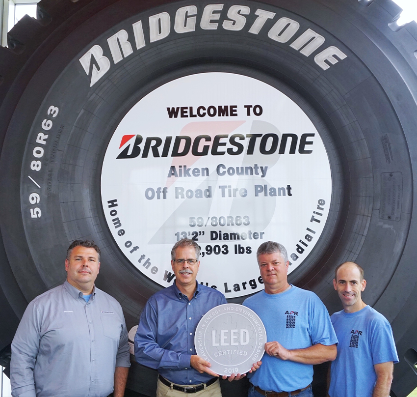 Bridgestone در پاییز ۲۰۲۵: نوآوری، تنوع محصولات و رهبری در بازار تایر جهانی